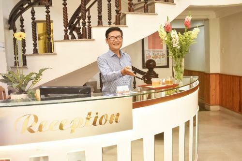 Hue Harmony Hotel