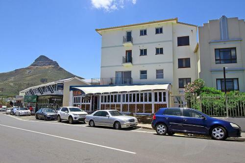 Apartamento On The Beach In Campsbay