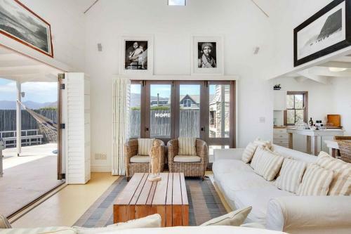 Bungalow Beach Villa