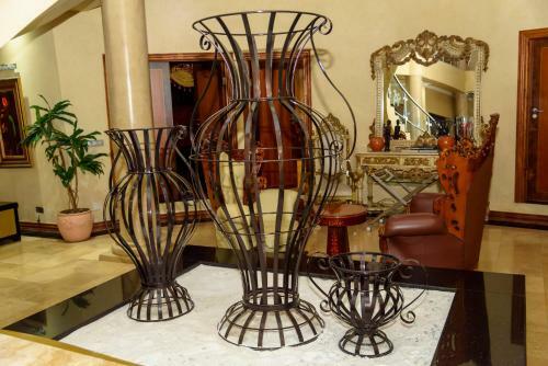 Equestrian Royal Hotel Boutique & Spa