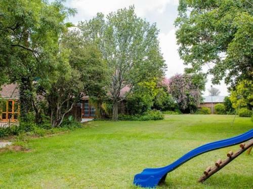 Hostal Bafokeng Farm Village Guesthouse