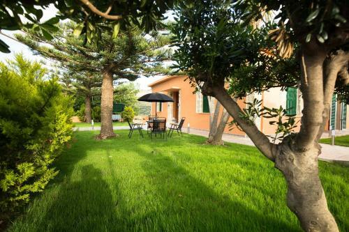 Garden Family Villa