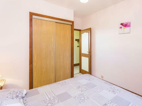 Charming Holiday Home In Prats-du-perigord With Pool