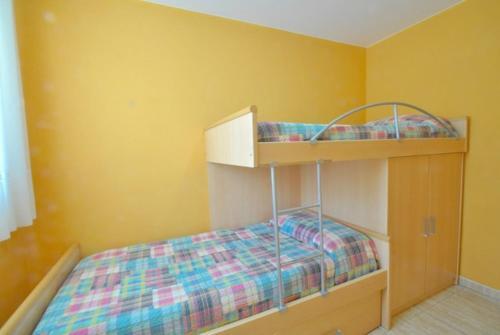 Lloret de Mar Villa Sleeps 11 Pool Wifi