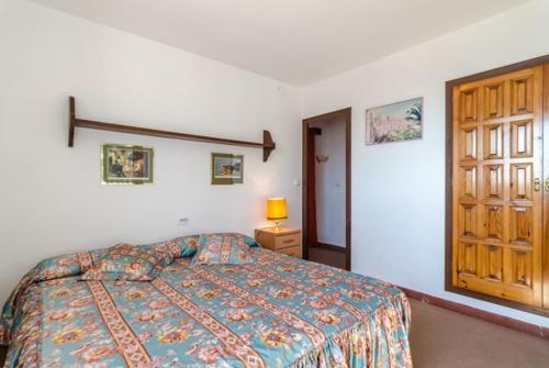 Lloret de Mar Villa Sleeps 6 Pool Wifi