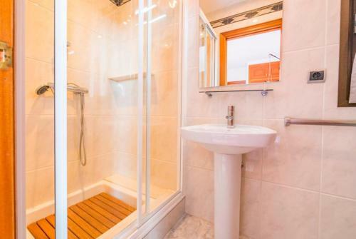 Platja D'aro Villa Sleeps 8 Pool Wifi