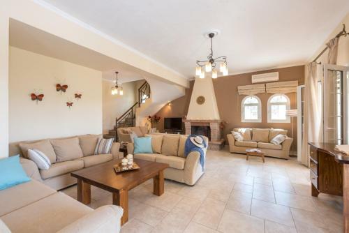 Corfu Villa Kokkini With Swimming Pool
