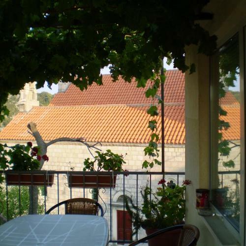 Hostal Rooms Brezak