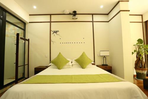 Hostal Blooming Lotus. Countryside Villa.yixing