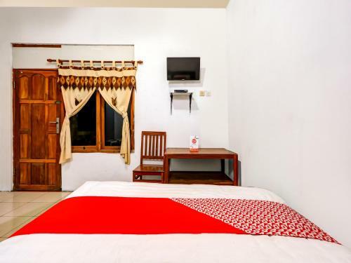 Hotel Oyo 90051 Guest House Parangtritis