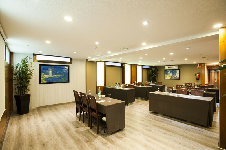 Hotel Catalonia Conde De Floridablanca