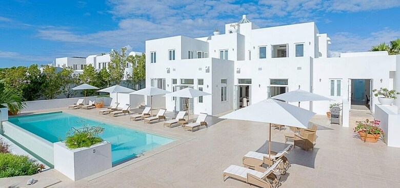 Villa Arushi