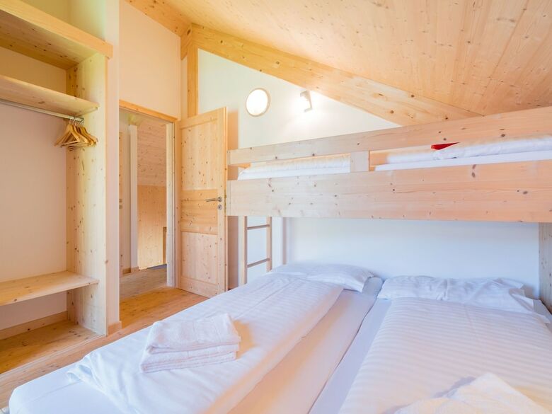Luxurious Chalet Near Ski Area In Murau