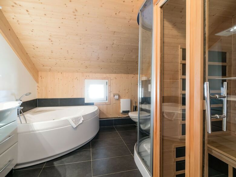 Luxurious Chalet Near Ski Area In Murau