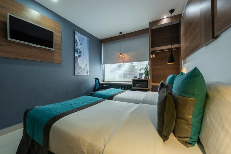 Hotel Blue Concept