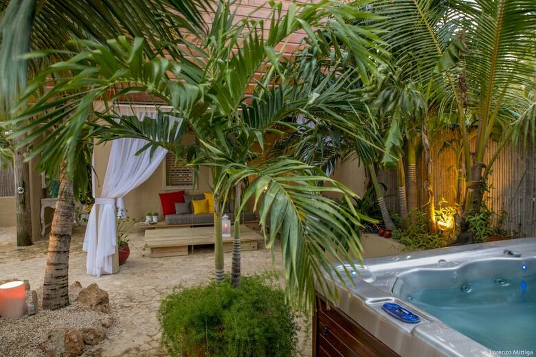 Hotel Bamboo Bonaire Boutique Resort