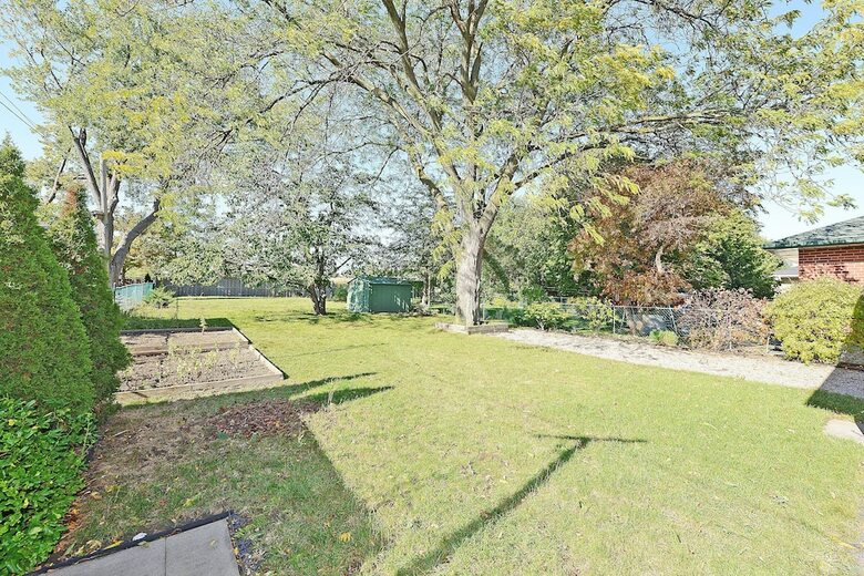 Richview Gardens Apartment