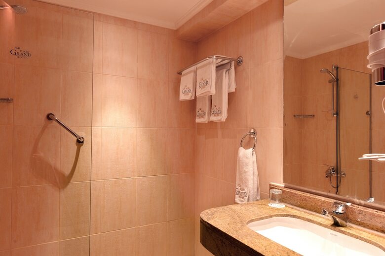 The Grand Plaza Hotel Smouha