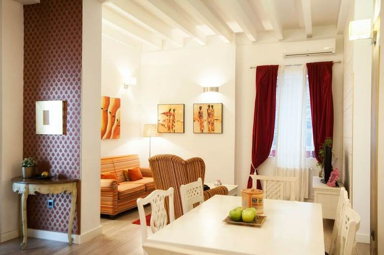 Apartamentos Singular Siete Revueltas
