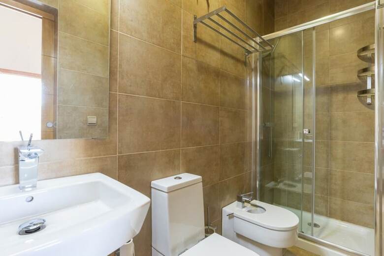 107393 - Apartment In Malaga