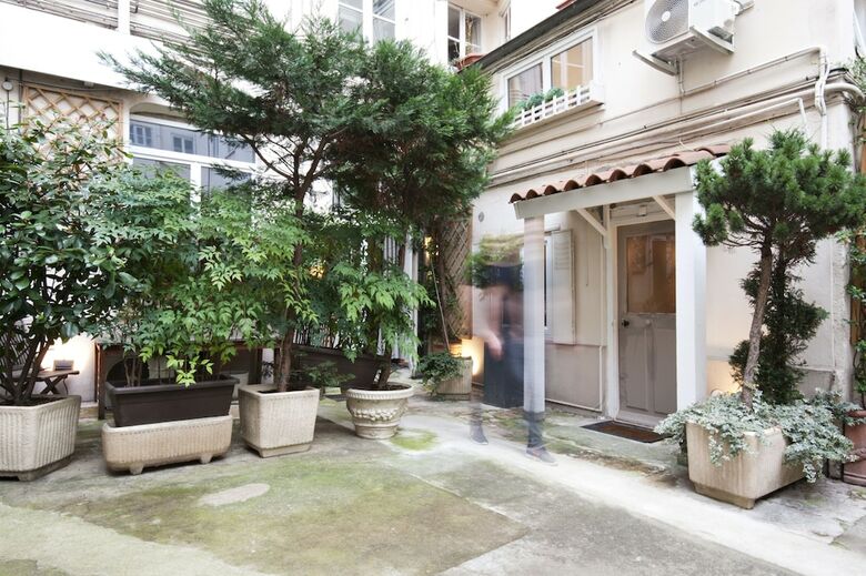 Mhl - Maison Hotel Lyon