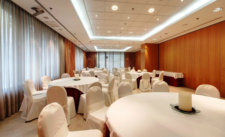 TRYP Valencia Oceanic Hotel