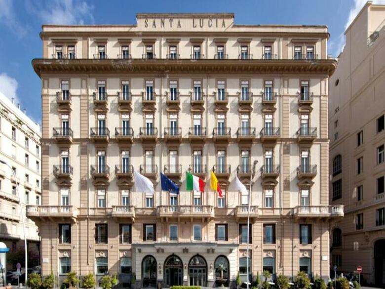 Hotel Grand Santa Lucia