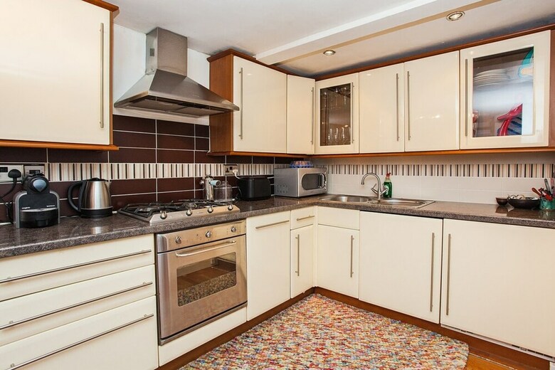 Apartamentos Modern 2 Bed Garden Flat, St Johns Wood