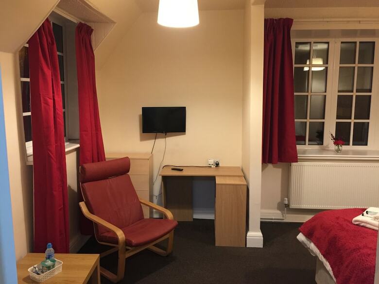 Tudor Lodge