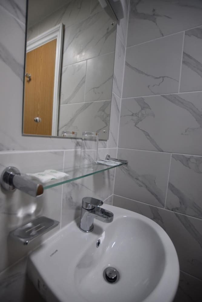 Premierlux Serviced Apartments