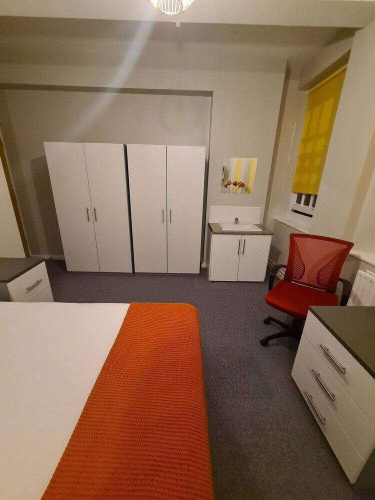 Bed & Breakfast Modern Rooms And Studio In Westminster