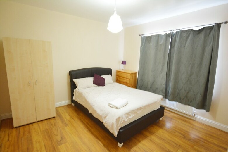 London Luxury 7 Bedroom Holiday Let