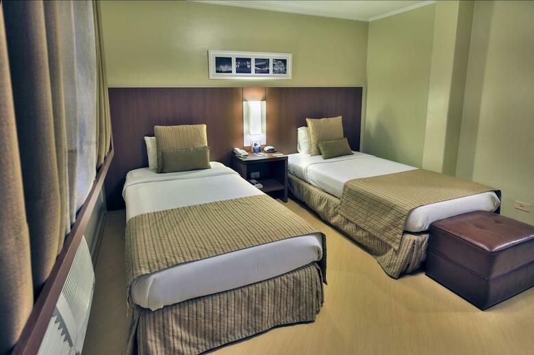Hotel Deville Curitiba Batel
