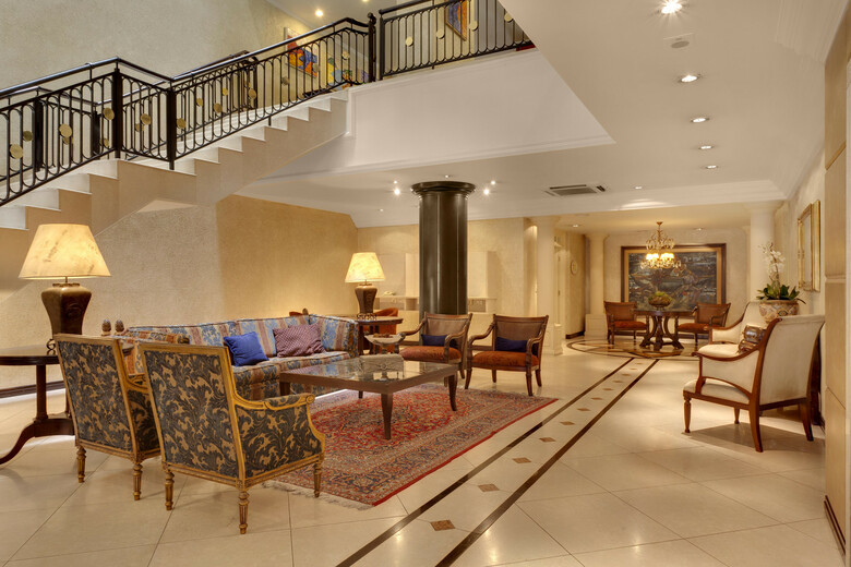 Hotel Mabu Curitiba Business