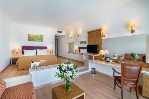 Yelken Spa & Wellness Hotel