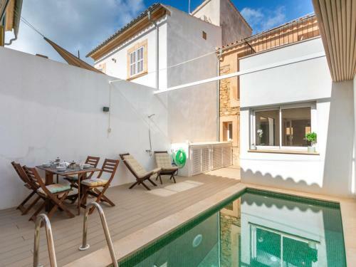 Holiday Home Can Regalat Heated Pool