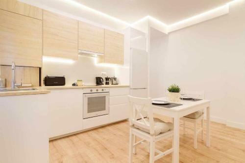 Apartamento Reformado Con Encanto By Theurbanhosts