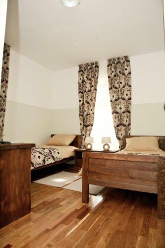 Hostal St. Hubert Hunting Lodge