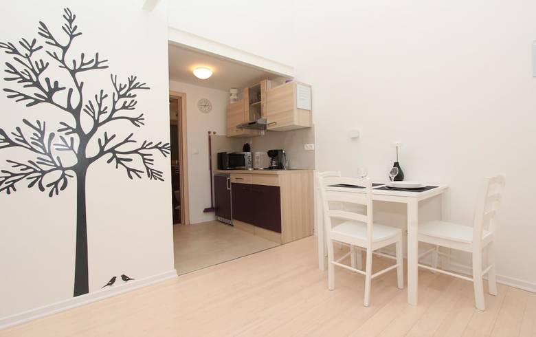 Apartments Makado