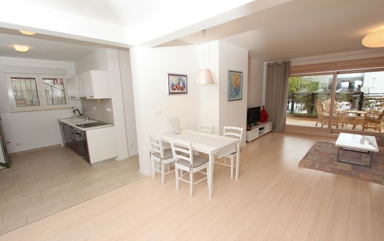Apartments Makado
