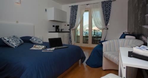 Apartamentos Makarska City Bay Studios