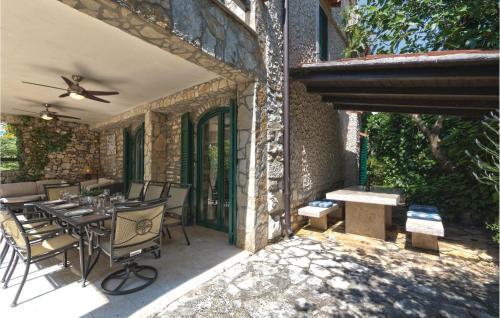 Holiday Home Rovinjsko Selo V