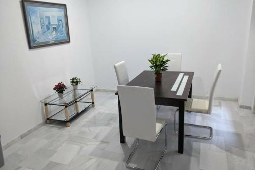 Lindo Apartamento En El Corazon de Cadiz