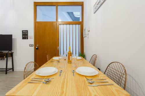 Cruise Adapted Apartment By Cadiz4rentals
