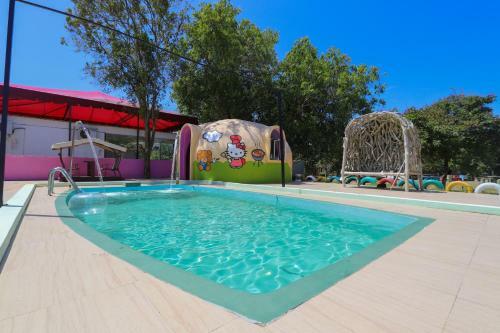 Villa Kitty Wonderland