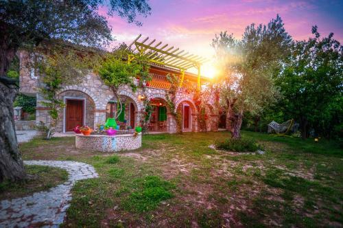 Hostal Olive Farm Of Datca Guesthouse