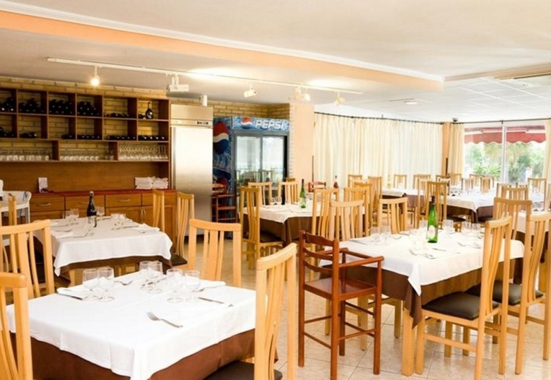 Apartamentos Palmera Beach