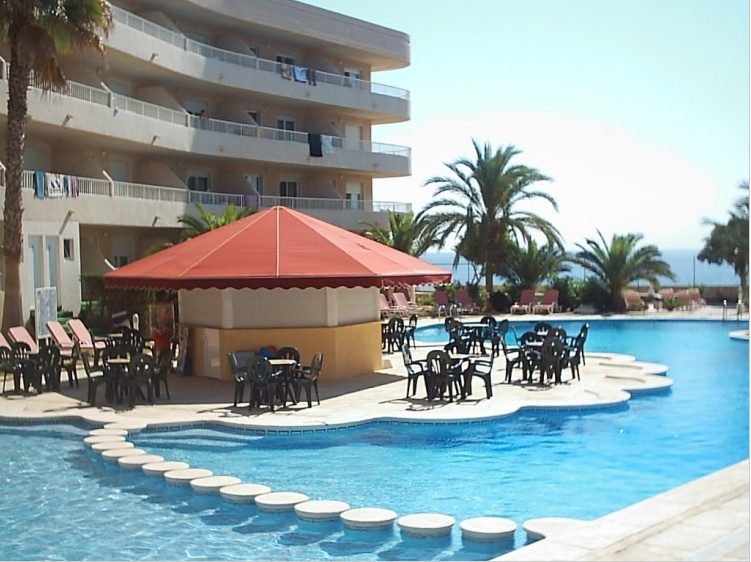 Apartamentos Palmera Beach