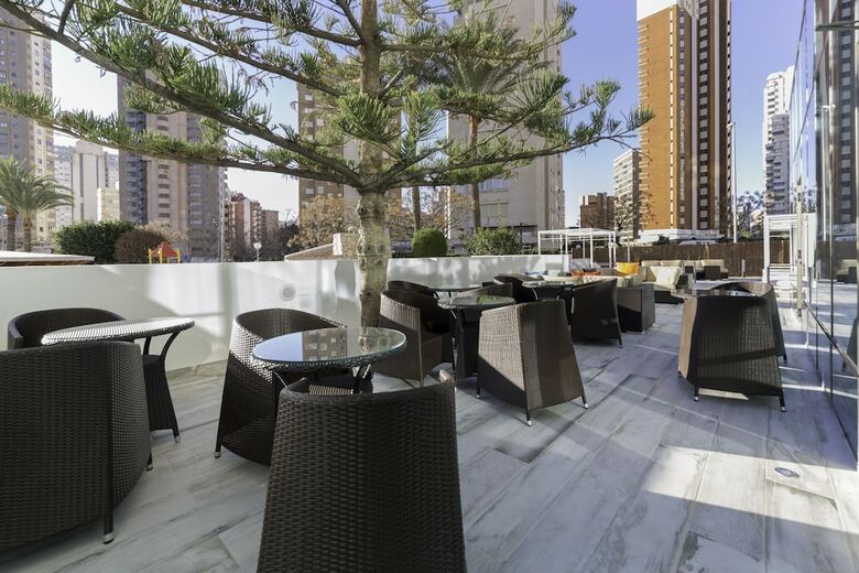 Aparthotel Sandos Benidorm Suites
