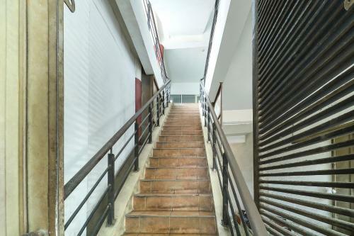 Hotel Spot On 90894 Icarus Home Syariah